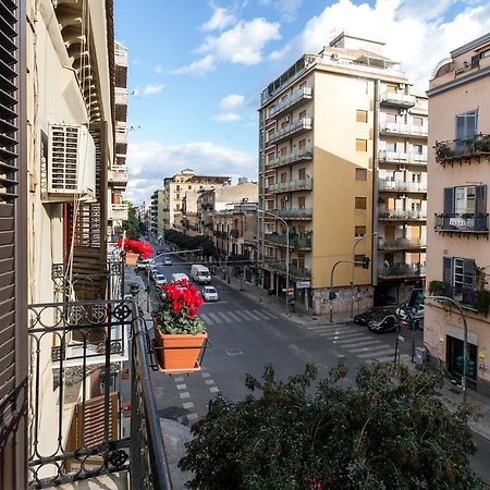 Casa Sikania Apartment Palermo Luaran gambar